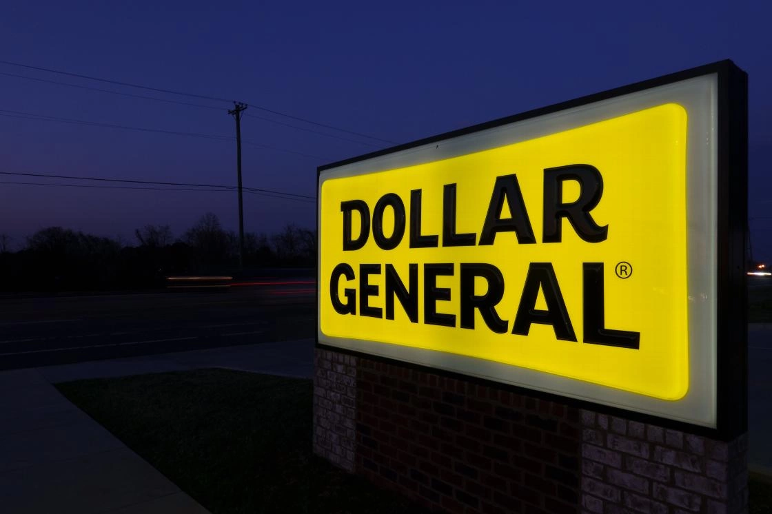 Dollar General Sign Location
